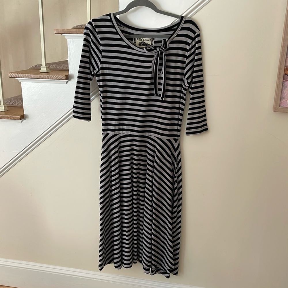 Effie’s Heart / NWT dress with pockets